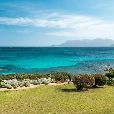 Azul By Klodge Olbia